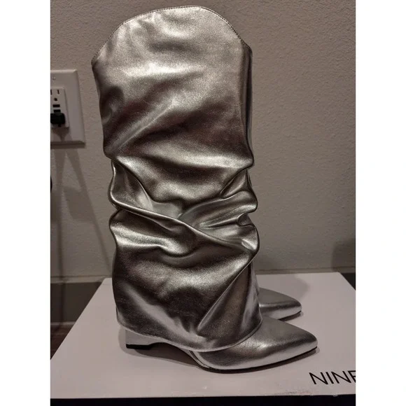 Nine West Women Shoes 8M Amazing Slouchy Point Wedge Heel Boots Silver - Picture 2 of 11